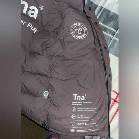 TNA superpuff - Picture 4 of 5